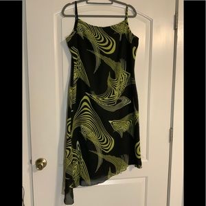 Super flattering party dress